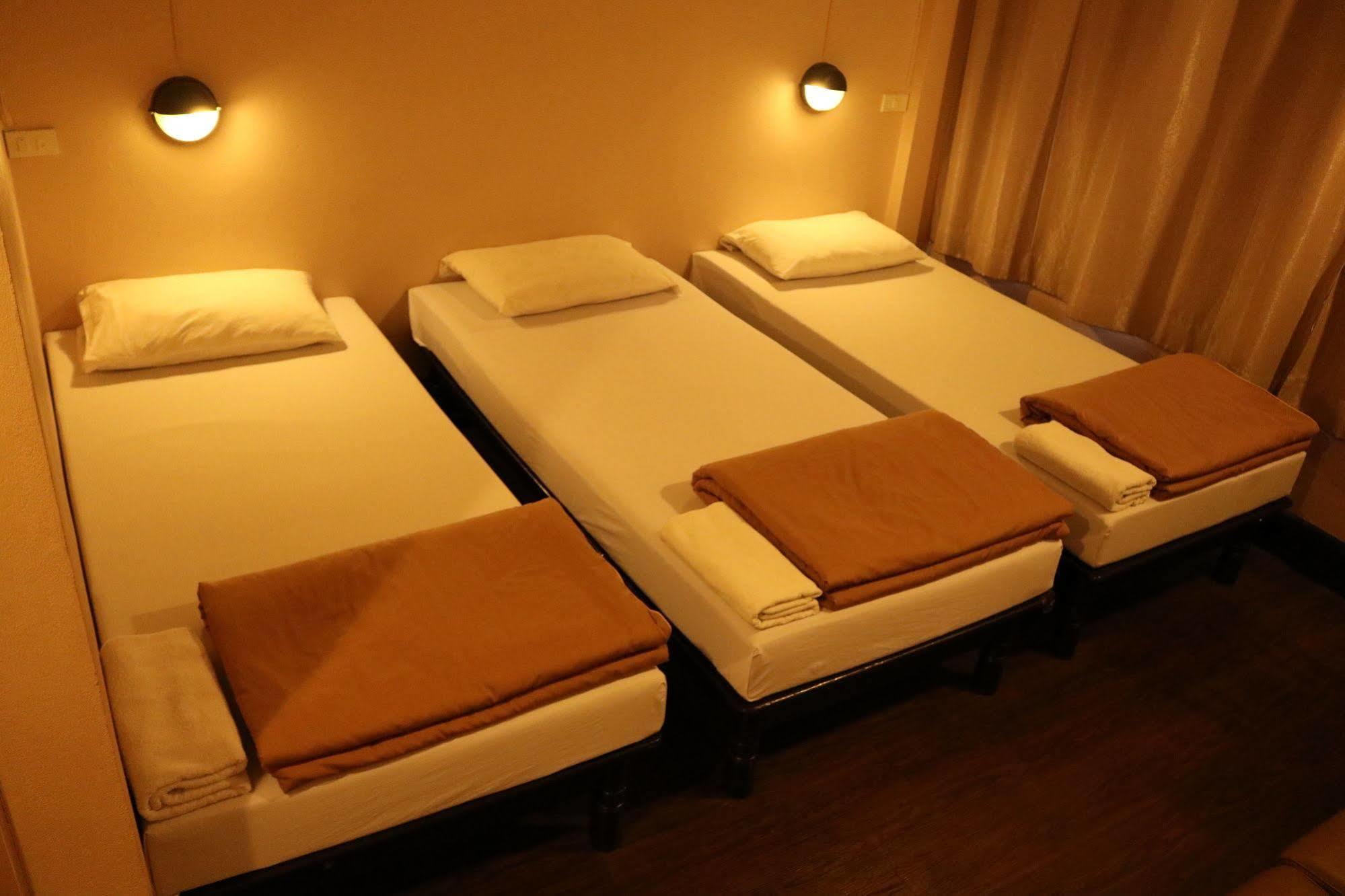 Suksawad Hotel